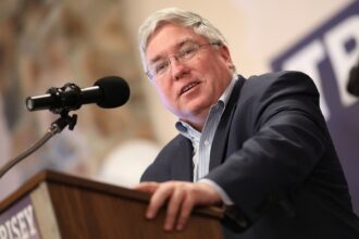 West Virginia Gov Patrick Morrisey calls for investigation into NCAA after Mountaineers’ tournament snub