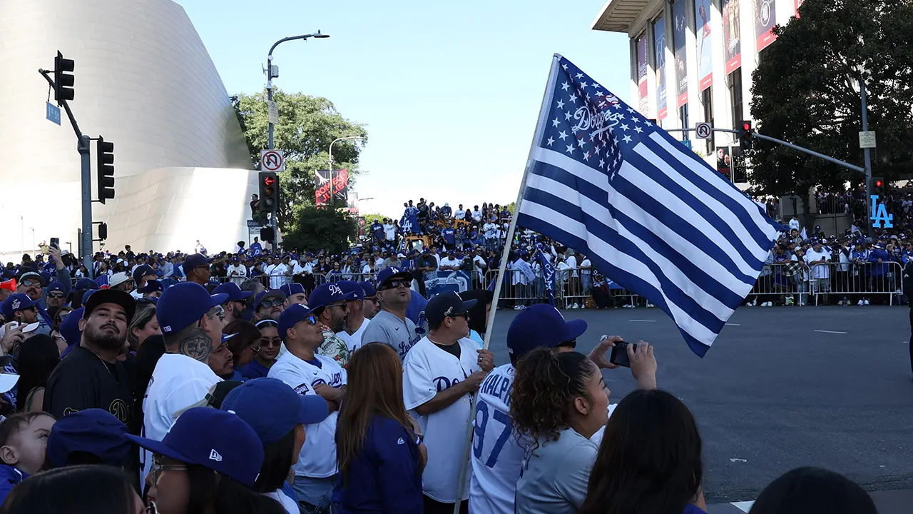 Dodgers’ Trump visit decision sends fans spiraling