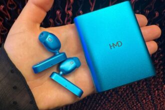 MWC 2025: HMD’s Earbuds Case Can Also Charge Your Phone