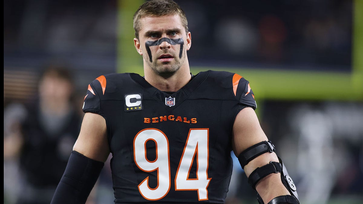 Sam Hubbard walks off the field