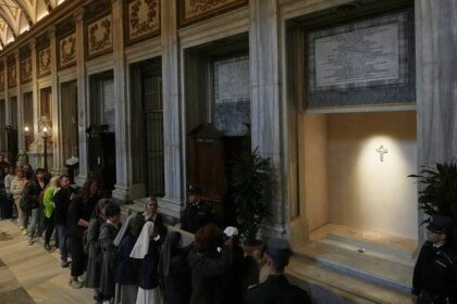 Pope Francis’ tomb opens to visitors at Roman basilica, as 200K attend special Mass at St Peter’s Square