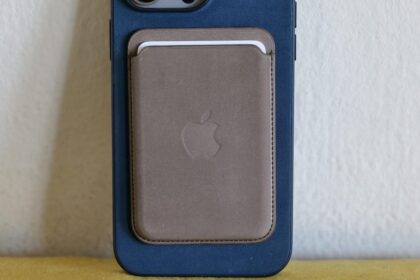Apple’s MagSafe Charging Explained: Qi2, Faster Charging and More Accessories