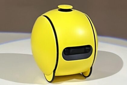 Need Fashion Advice? Samsung’s Ballie Robot Can Help, Thanks to Google AI Upgrade