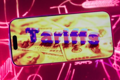 CNET Survey: Tariff Price Hike Fears Push Americans to Buy Tech Sooner
