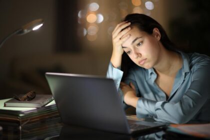 Dear Abby: Being a college student in the US sucks