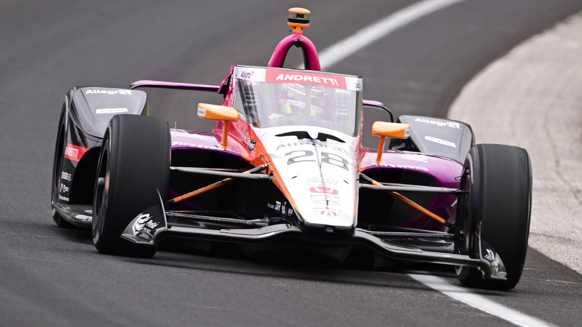 Marcus Ericsson on the track