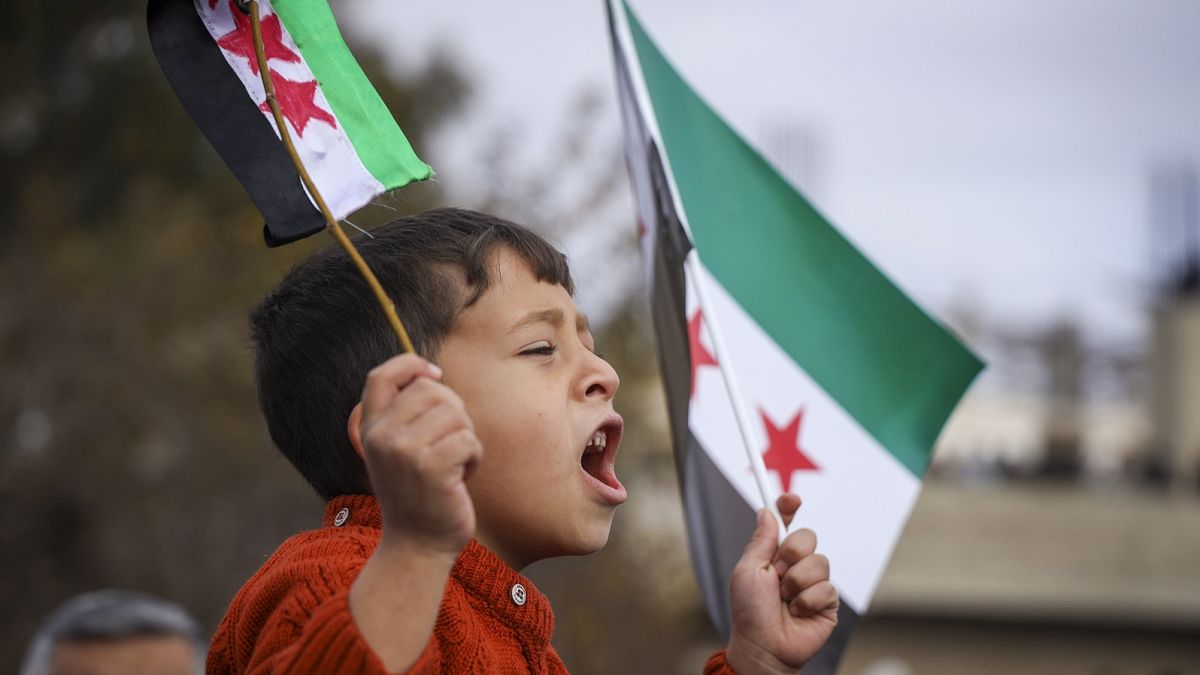 EU lifts all economic sanctions on Syria to speed up recovery
