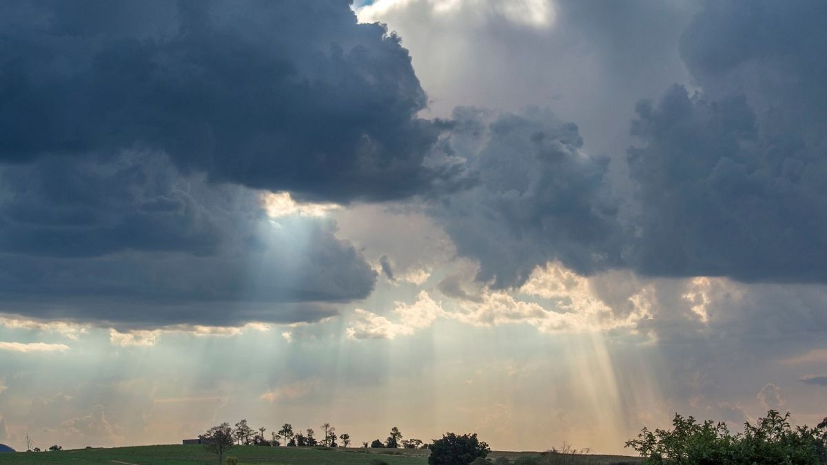 Fact-checking claims about the UK’s geoengineering experiments