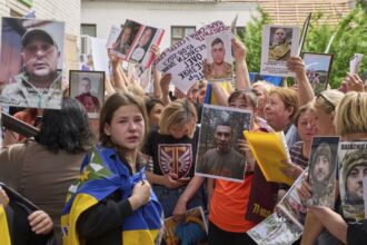 Russia and Ukraine complete exchange of 1,000 prisoners each