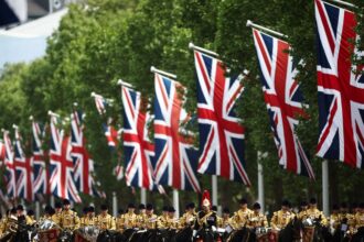 Thousands gather in London to mark the 80th anniversary of VE Day