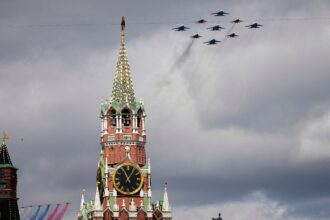 Ukrainian drone attacks force Moscow airport closure, Russia says