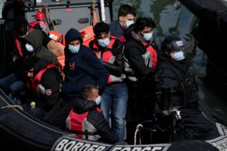 UK government sets out new policies to ‘significantly’ cut immigration