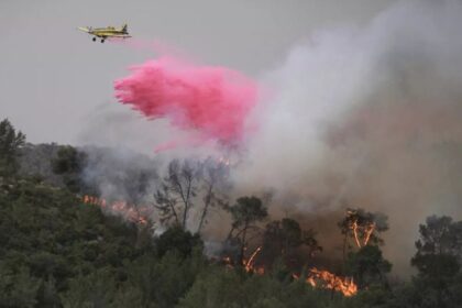 European countries send planes to help Israel fight massive wildfire