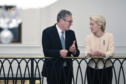 EU and UK chase deal amid wrangling over closer ties