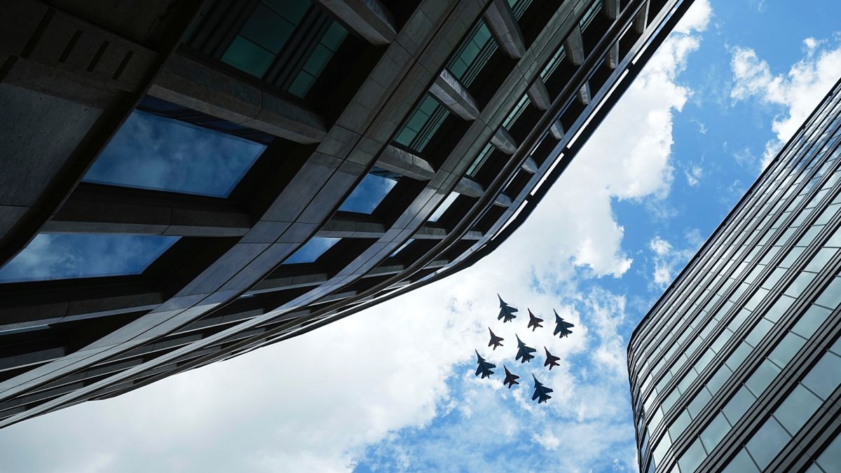 Ukrainian drones paralyse Moscow airspace for three days in row