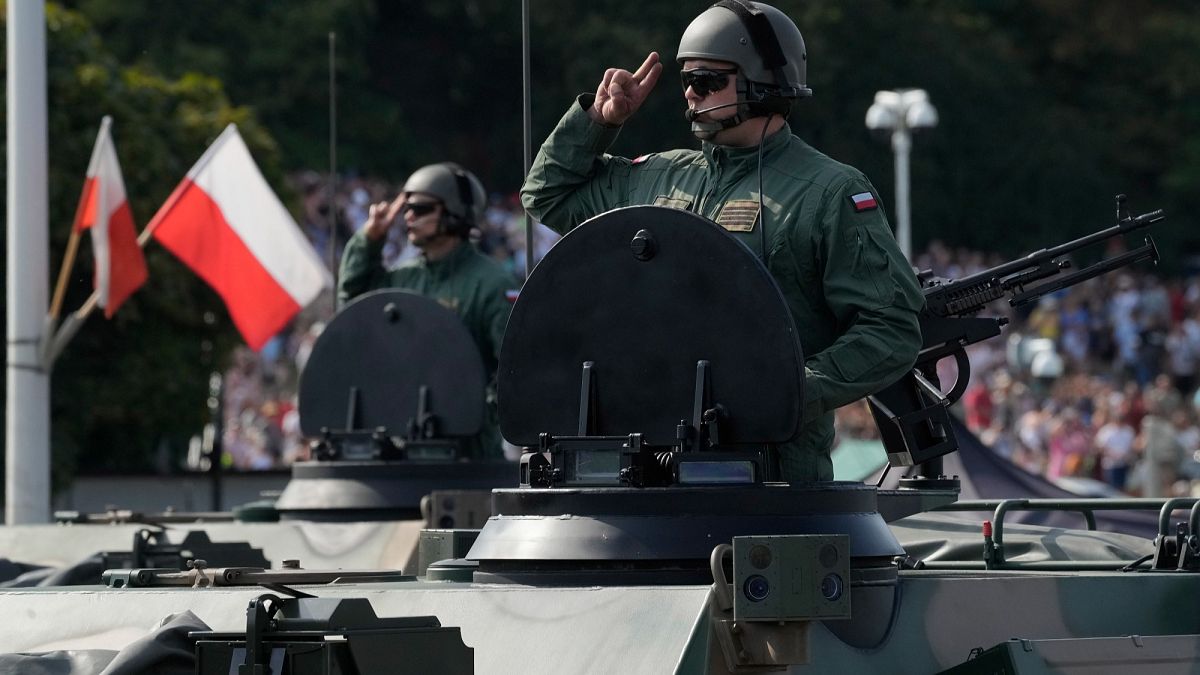 Brussels approves Poland’s use of post-COVID funds for defence