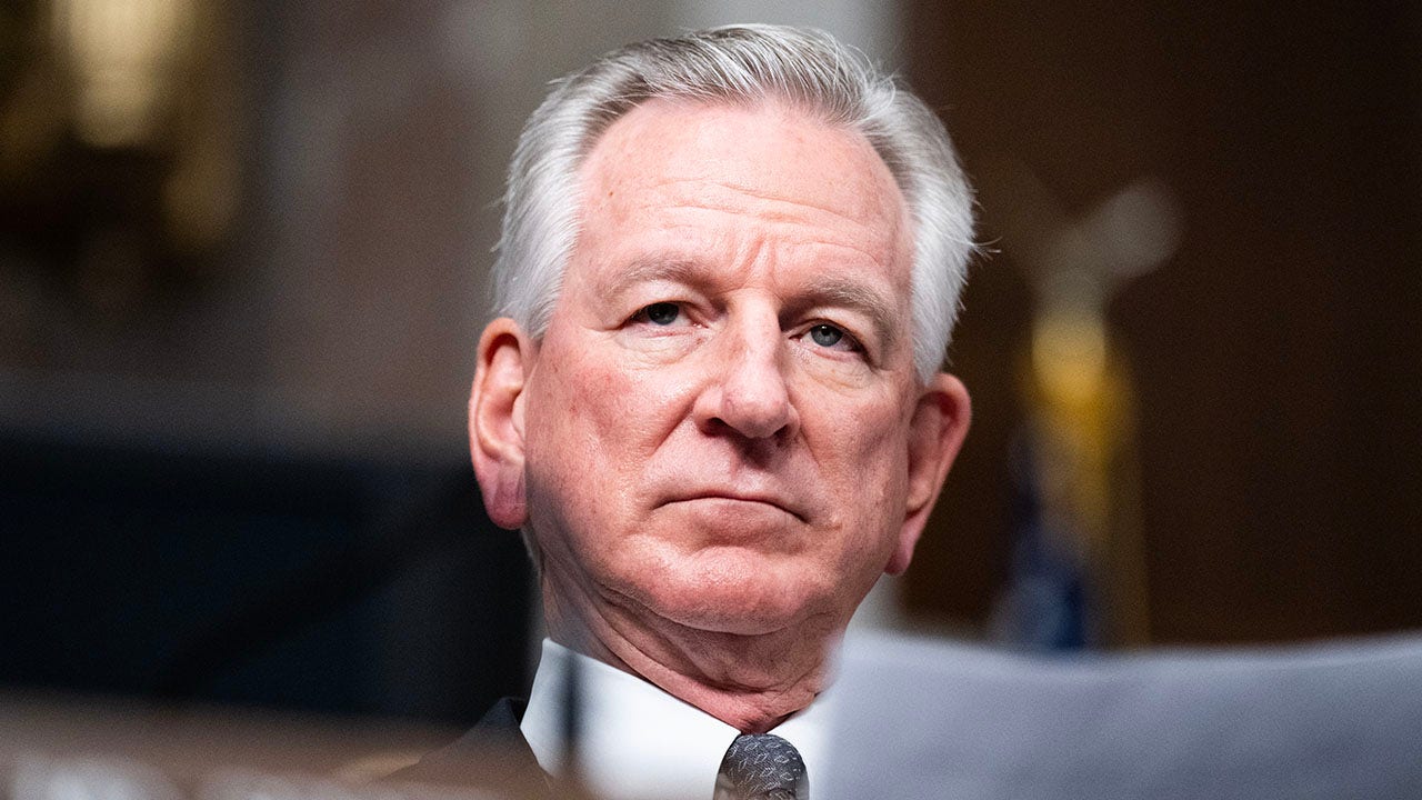 Sen Tuberville previews NIL meeting with Trump, says Democrats ‘don’t care’ about college sports
