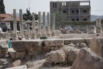 Battle for biblical archaeology intensifies as Israeli researchers face academic boycott