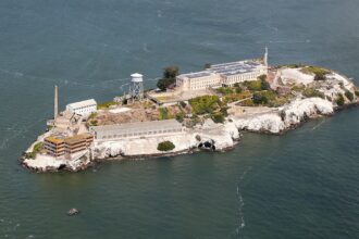 Trump plots Alcatraz comeback and more top headlines