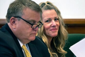 ‘Doomsday Mom’ Lori Vallow seeks new murder conspiracy trial, claiming juror misconduct