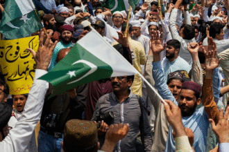 Pakistan, India suggest possible de-escalation amid both countries’ missile strikes