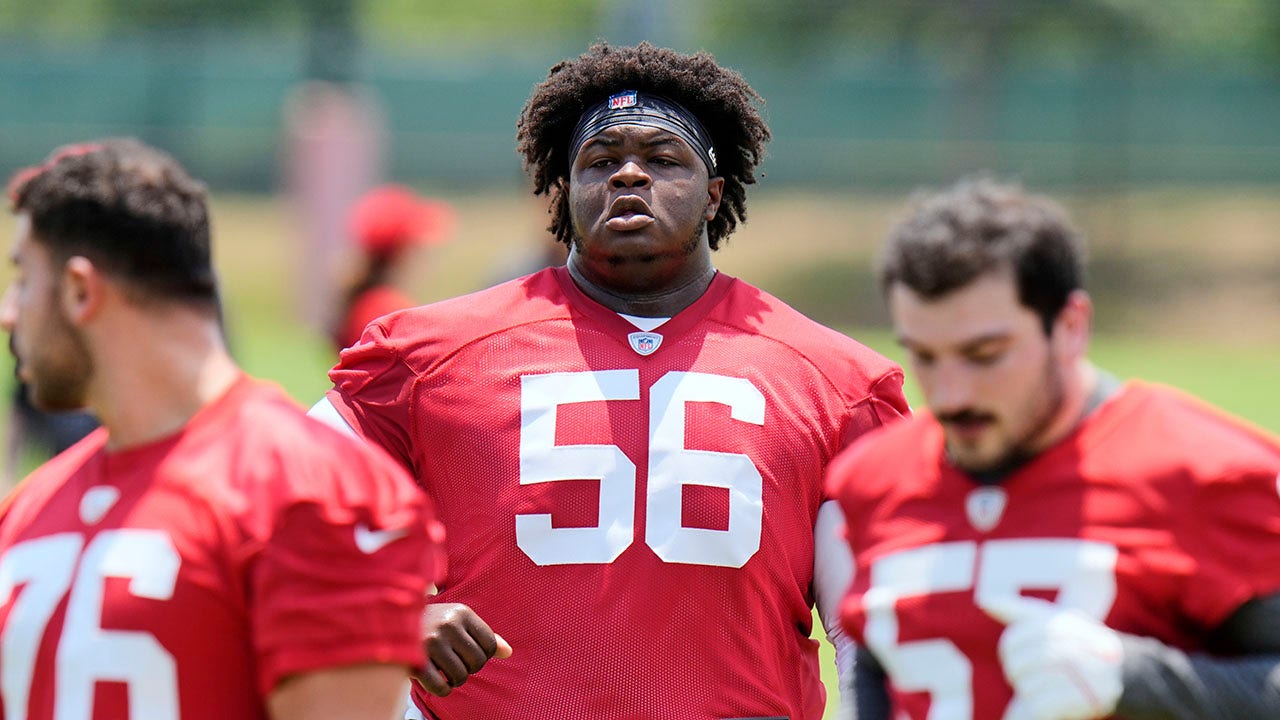 Desmond Watson, dubbed ‘the tush push terminator,’ turning heads at Buccaneers rookie minicamp