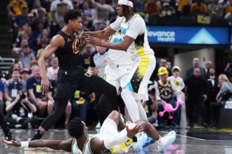 Cavs’ De’Andre Hunter shoves Pacers’ Bennedict Mathurin in heated 1st-quarter incident during playoff game