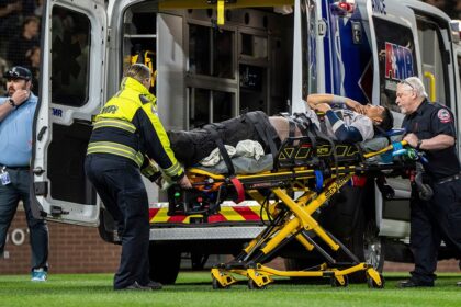 Yankees’ Oswaldo Cabrera leaves game in ambulance after awkward slide at home plate