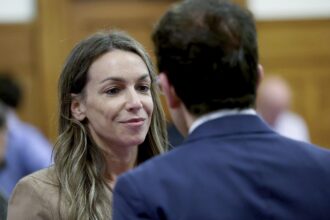 Karen Read murder trial: Niece reveals ‘frantic’ behavior on morning Boston officer was found dead
