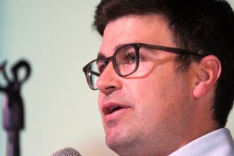 Pittsburgh mayoral primary sees major upset as ‘old guard’ candidate defeats progressive incumbent Ed Gainey