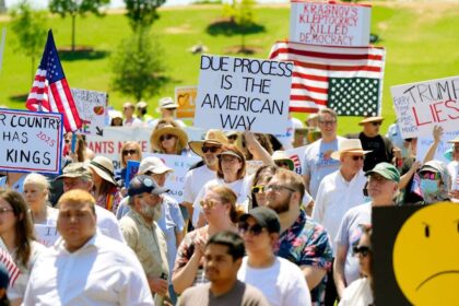 Federal judge slaps hold on new Oklahoma immigration law