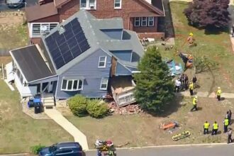 Dramatic video shows dump truck plowing into NJ home after driver suffers medical emergency