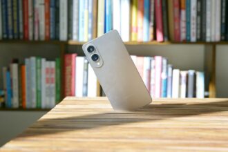 I Was Wrong About the Galaxy S25 Edge. The Thin Phone Hype Might Be Legit
