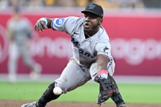 Marlins rookie Ronny Simon leaves in tears after being pulled following 3-error performance: ‘It happens’
