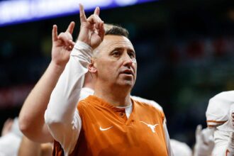 Steve Sarkisian denies claims Texas spent excessively to build roster, cites ‘irresponsible reporting’