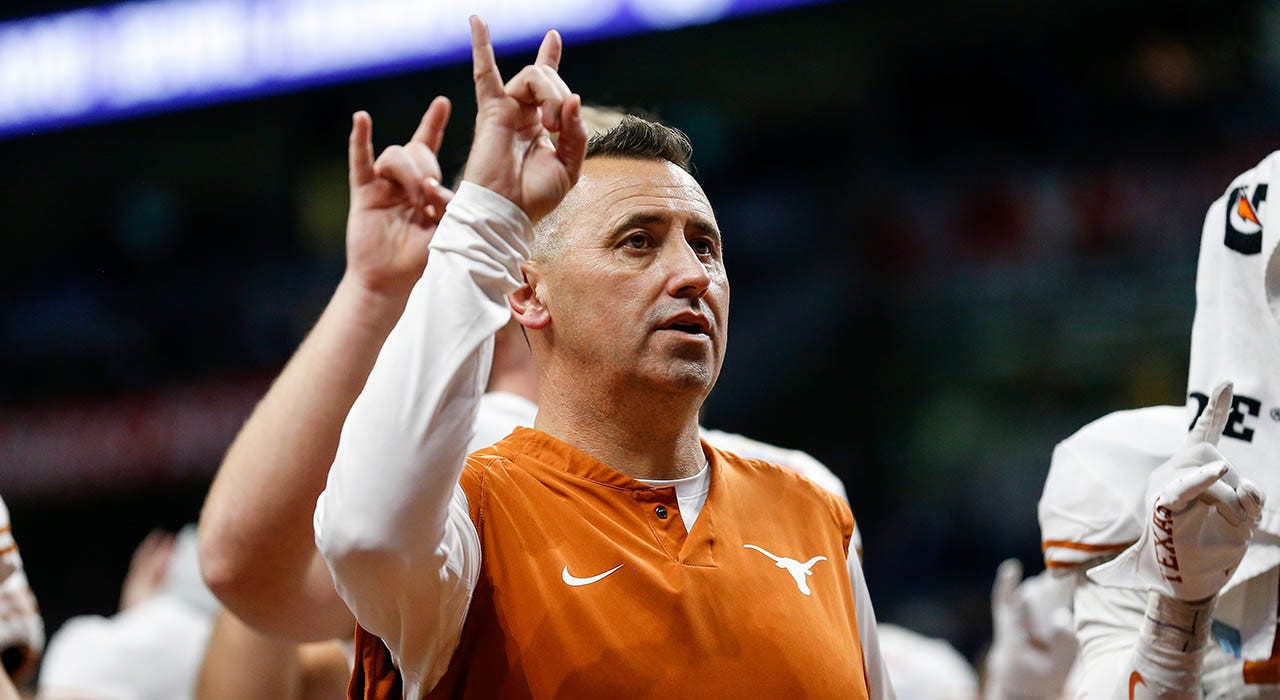 Steve Sarkisian denies claims Texas spent excessively to build roster, cites ‘irresponsible reporting’