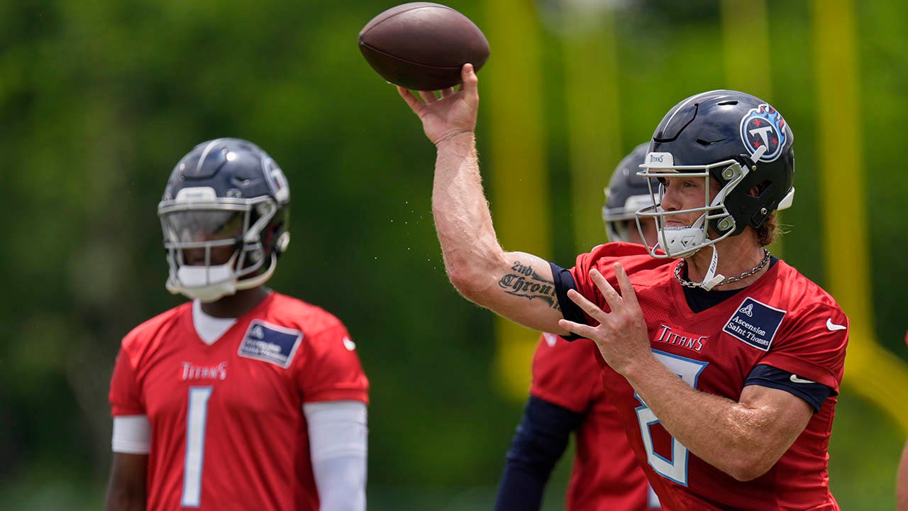 Will Levis says losing Titans’ starting job to Cam Ward ‘sucks,’ but he’s staying positive