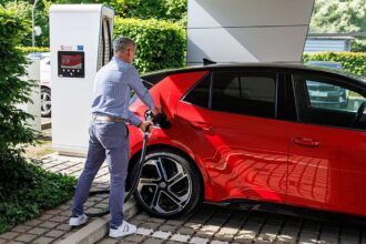 2 in 5 Cars Sold Worldwide Will Be EVs by 2030. US Drivers, You’ve Got Some Catching Up to Do