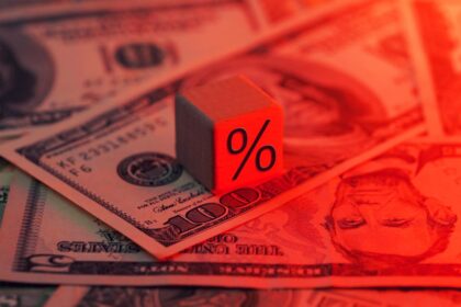 Fed Policymakers Put Interest Rate Cuts on Hold Again. You Can Blame Tariffs