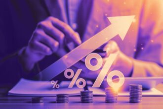 Will Savers Get Better Rates With I Bonds or CDs?