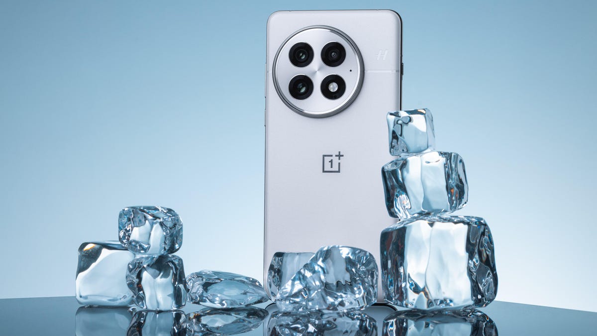 Your OnePlus 13 Will Get a Dedicated AI ‘Mind Space.’ Here’s What That Means
