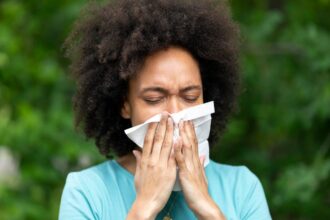 13 Natural, Expert-Recommended Ways to Soothe Allergies at Home