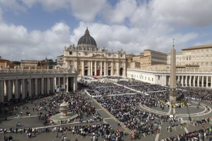 The pope’s salary: How does the pontiff get paid?