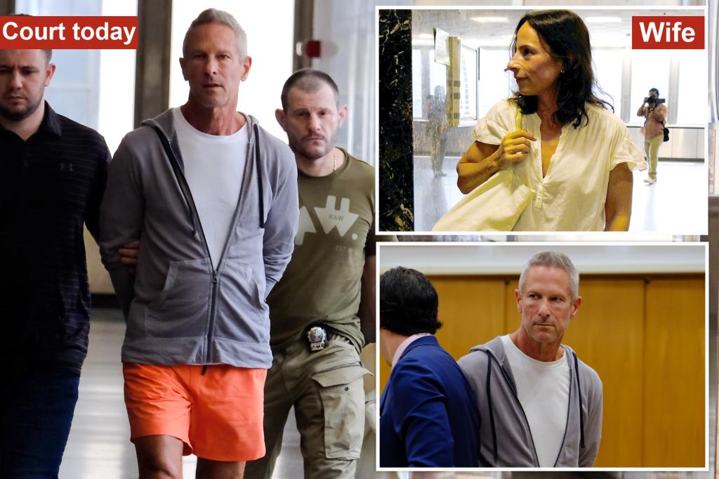 NYC exec stole M, used dough to buy 0K engagement ring and 150 plane tickets: prosecutors