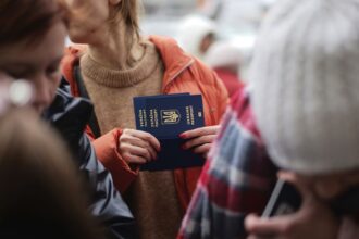 Ukraine’s parliament passes dual citizenship bill to motivate returns