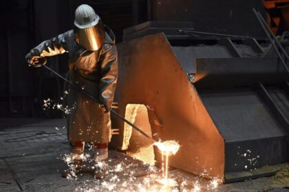 Chances of solving US-EU trade dispute over tariffs slim, expert says