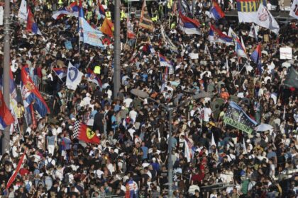 Anti-government protest in Serbia calls for early elections