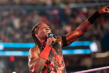 Longtime WWE star R-Truth announces departure from company