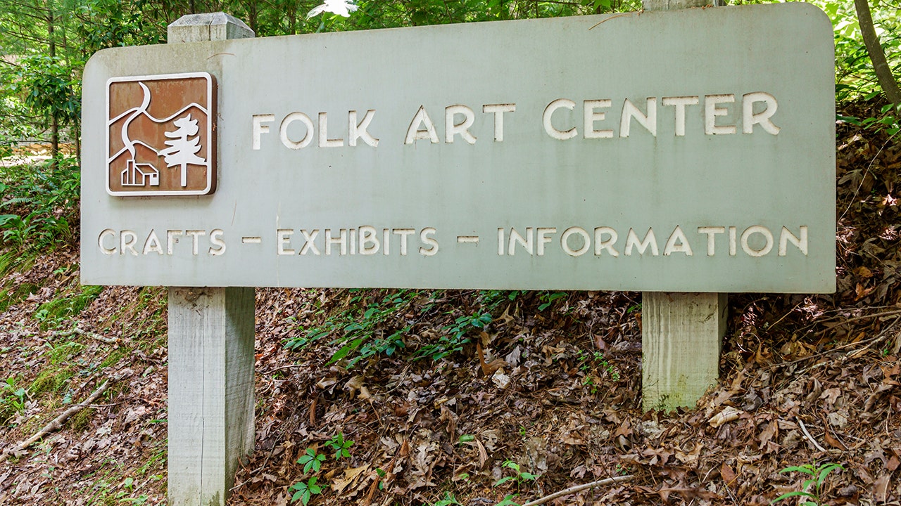 Suspicious incendiary device found near Blue Ridge Parkway prompts evacuation