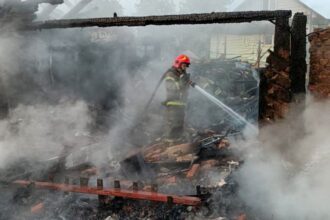 Russia drone strike kills 5 in Ukraine after Putin promised retaliation in Trump call